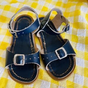 Salt Water Saltwater Sandals Toddler Girls Size 8 Navy Blue Beach Pool
